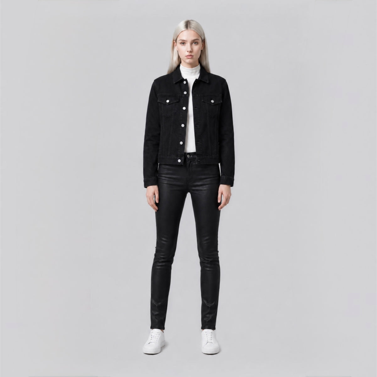 Women’s Pre-Fall Vintage Wash Denim Jacket