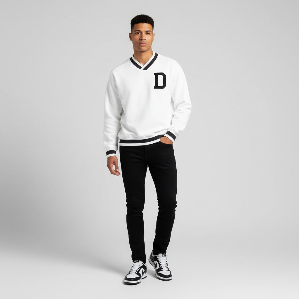 V-Neck Collar Boxy Logo Sweatshirt (White/Black)